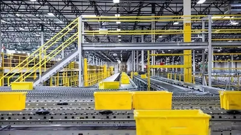 轻型货架的载重参数主要包括以下几方面：